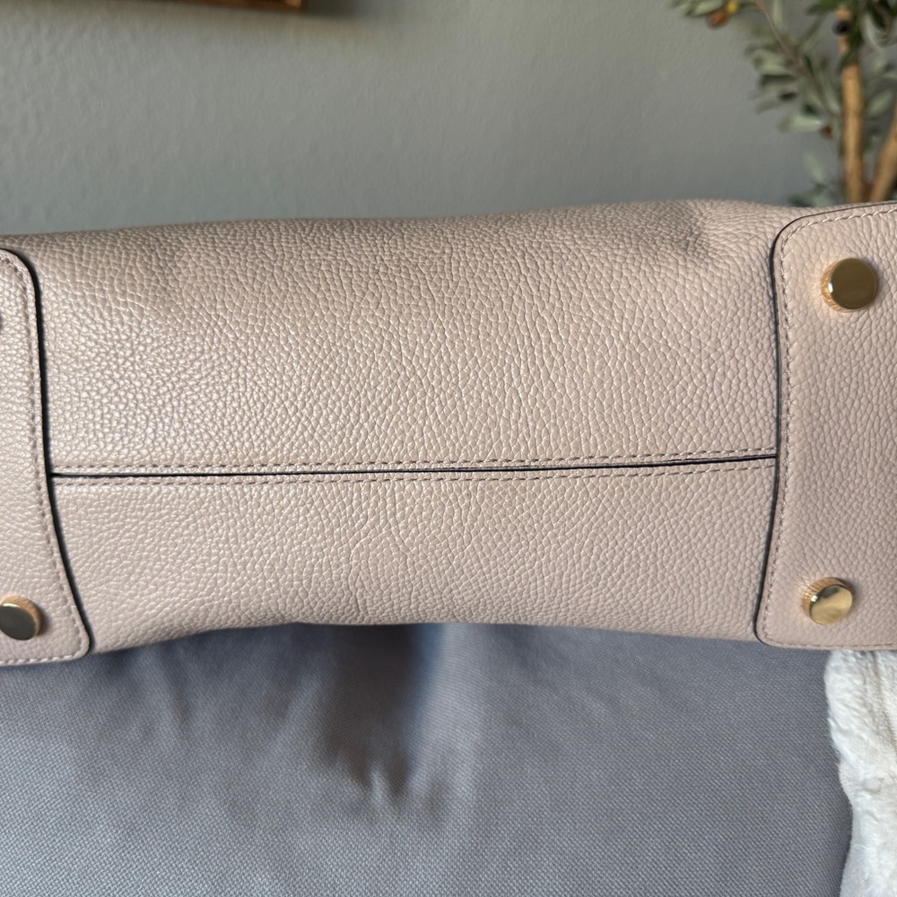 Michael Kors Mercer Leather Tote Bag - Picture 4 of 11